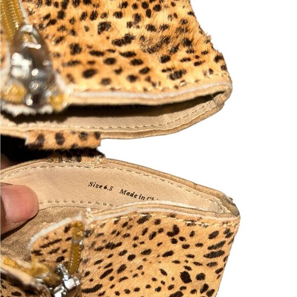 Dolce Vita Calf Hair Leopard Print Booties(Size 6.5) - Picture 7 of 12
